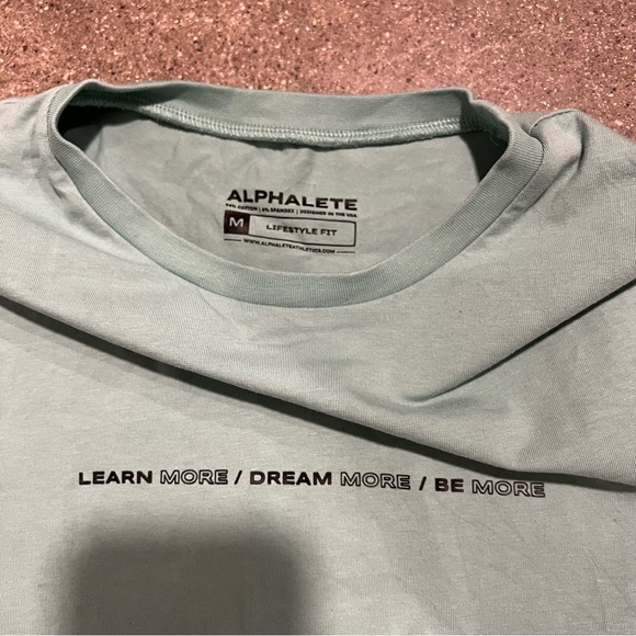 Alphalete Crop Top - Picture 3 of 3